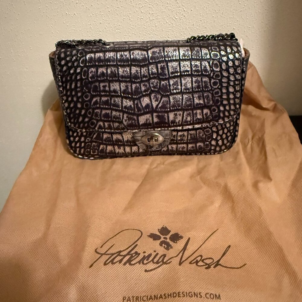 NWT Patricia Nash Silver Vintage Croco Apricale Cros Silver / Pewter